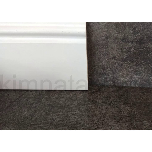 Плінтус ламінований білий МДФ 16110