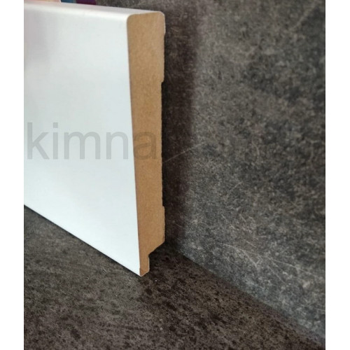 Плінтус ламінований білий МДФ 1699