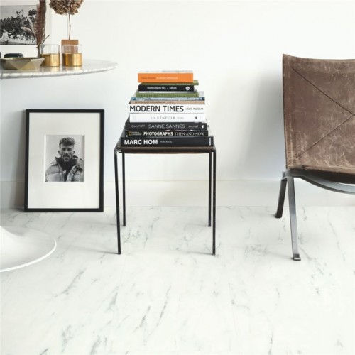 Вінілова підлога Quick-Step Oro Base - Tiles Білий Каррарський мармур AVSTT40136 (4mm)