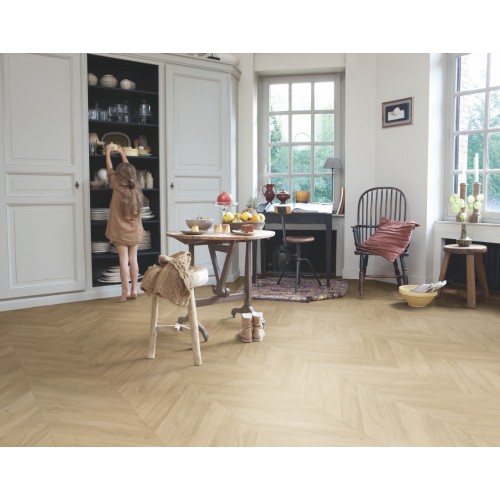 Ламінат Quick-Step Impressive Patterns Дуб Шеврон середній IPA4160