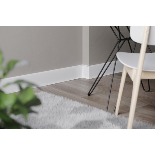 Плінтус пластиковий Cezar Hi Line Prestige ПВХ Дуб сірий світлий