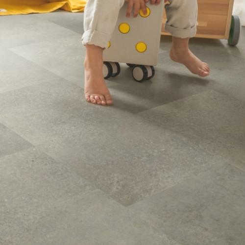 Вінілове покриття Quick-Step Oro - Tiles Бетонна скеля AVSTU40234 (4+1mm)
