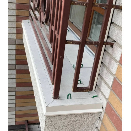 Профіль-крапельник алюмінієвий для балкона та тераси