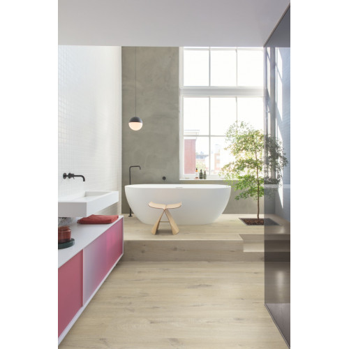 Вінілове покриття Quick-Step BLOOM Дуб бавовна бежева AVMPU40103 (5+1мм)