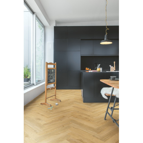 Вінілове покриття Quick-Step Pristine Herringbone (ялинка) Fall oak honey SGHBC20333 (2,5 мм)