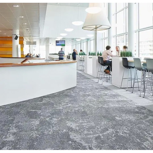 Килимова плитка Tessera Cloudscape 3401 light airs