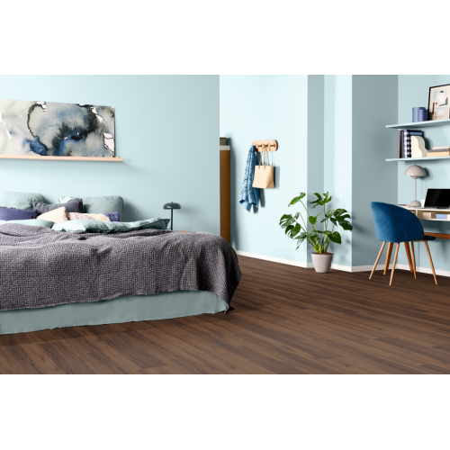 Ламинат Egger NatureSense 8/32 Classic EL1307 Орех Вармия коричневый