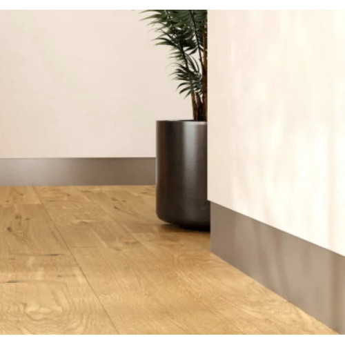 Плінтус алюмінієвий прихованого монтажу 8 мм