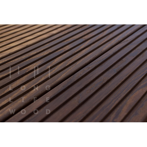 Термоясен терасна дошка